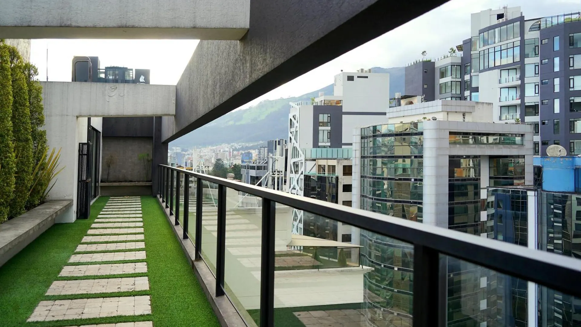 Moderno Departamento En El Mejor Sector De Quito Apartment